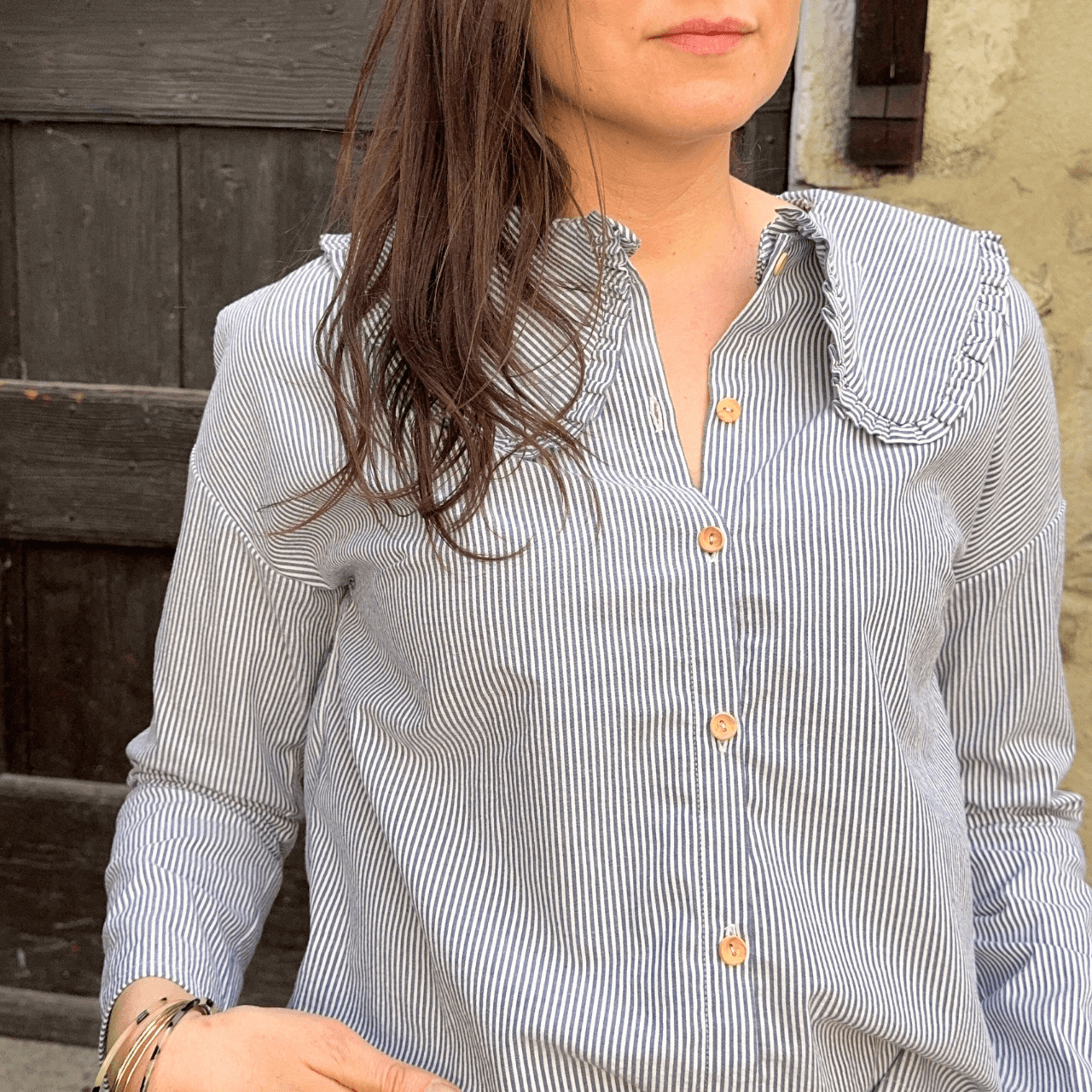 Coffret - La chemise “En balade” en seersucker rayée - FEMME