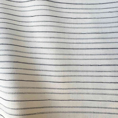 Tissu Coton brodé écru et bleu marine