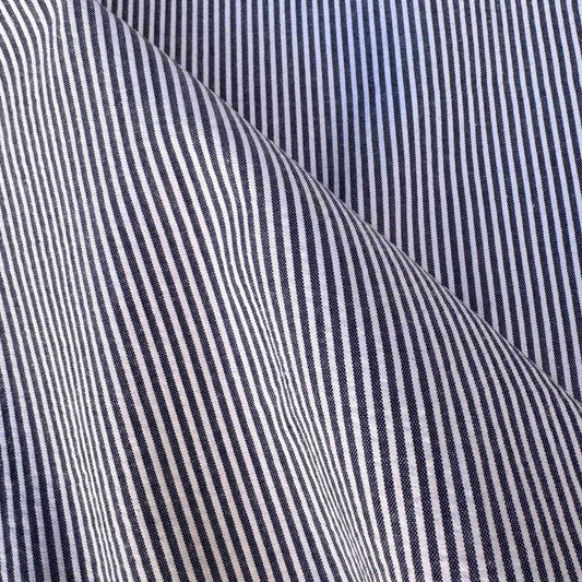 Tissu Seersucker de coton rayé bleu et blanc