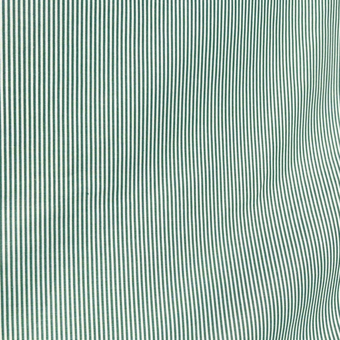 Tissu Popeline de coton rayée vert et blanche